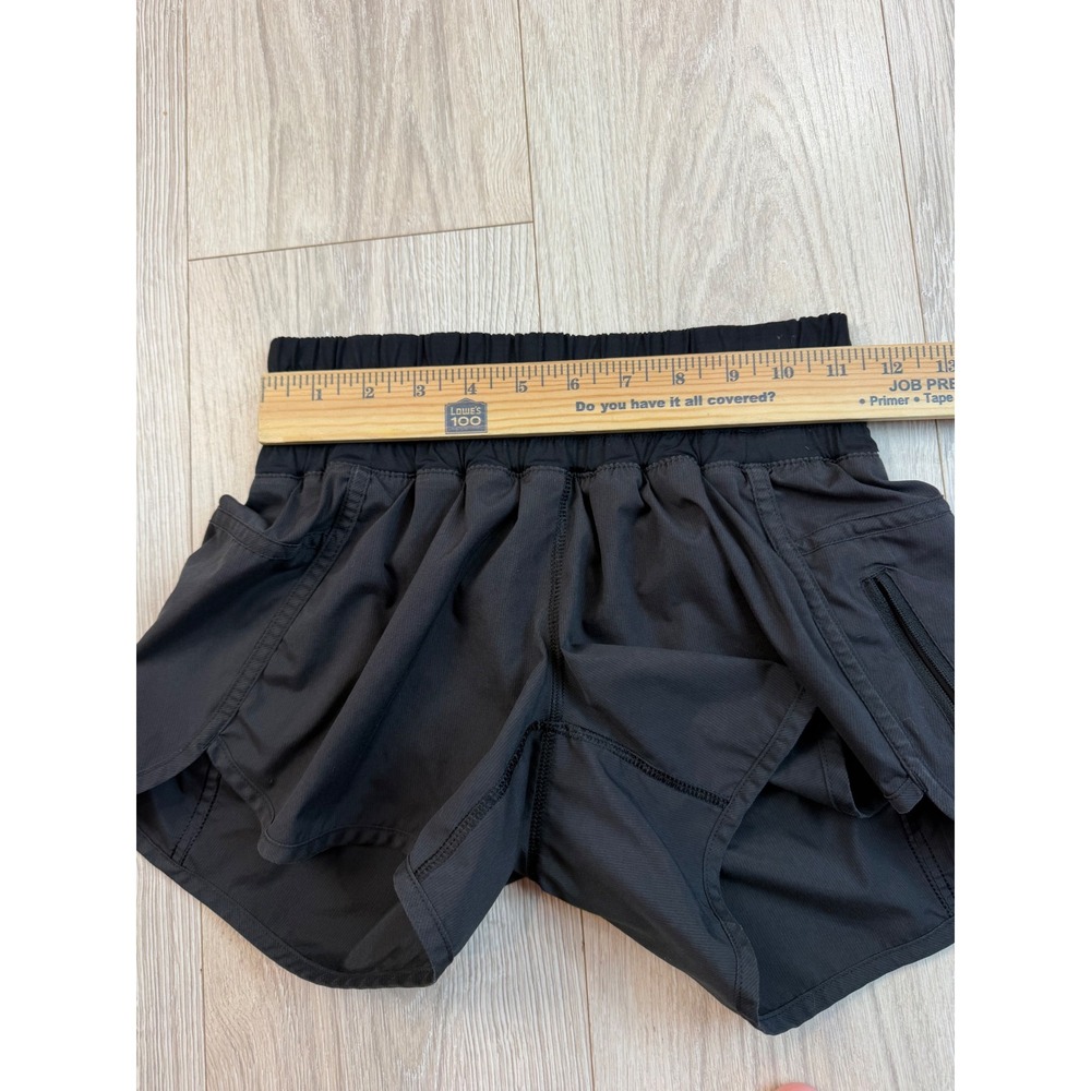 Lululemon Tracker Short V Black Smocked Waist Running Athletic Shorts Size 4 - Picture 5 of 7